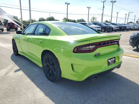Used 2023 Dodge Charger GT image 4