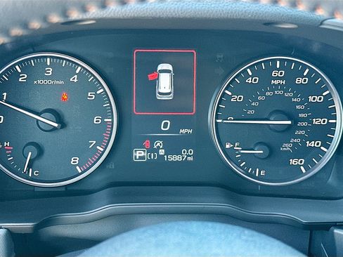 Used 2025 Subaru Forester Sport image 12