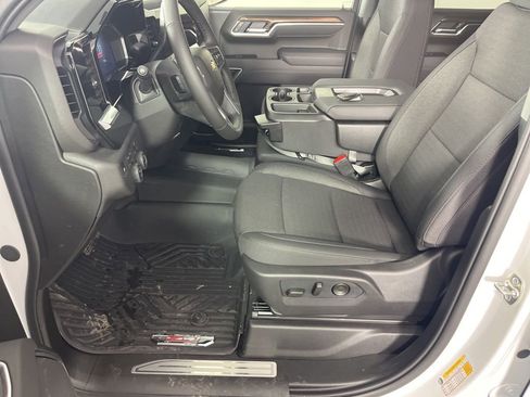 New 2026 Chevrolet Silverado 1500 LT image 13