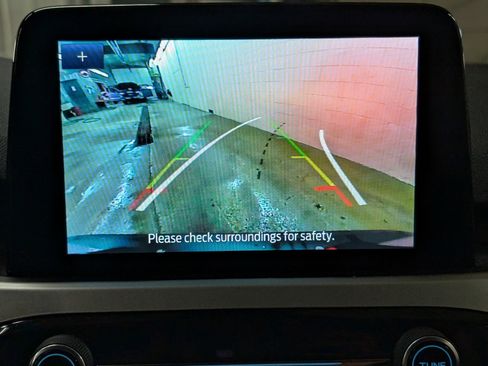 Used 2022 Ford Escape SE w/ Convenience Package image 21