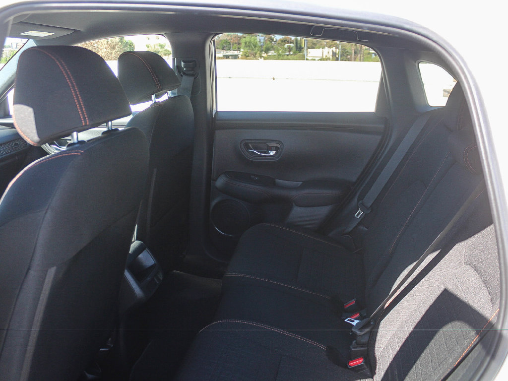 Used 2024 Honda HR-V Sport image 19