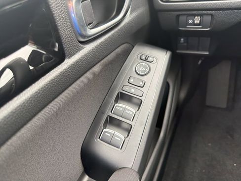 Certified 2025 Honda Civic Sport image 18