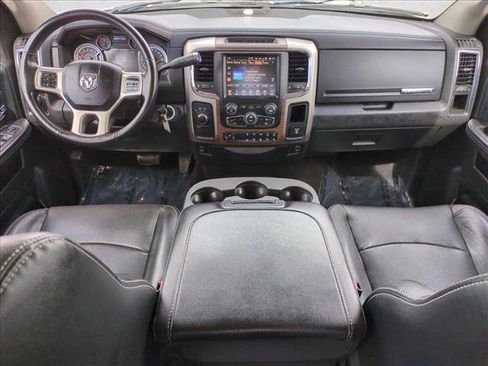 Used 2017 RAM 2500 Laramie AWD/4WD image 18