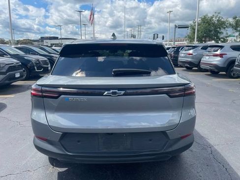Used 2025 Chevrolet Equinox EV LT w/ Comfort Package FWD image 3