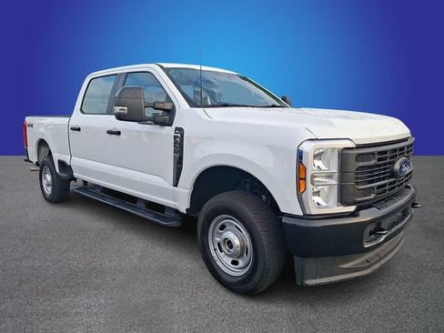 Used 2026 Ford F250 XL AWD/4WD image 3