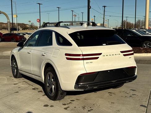 New 2026 Genesis GV70 2.5T Advanced image 6