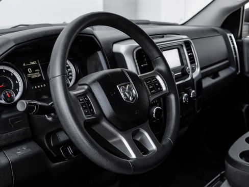 Used 2022 RAM 1500 Classic SLT RWD image 23
