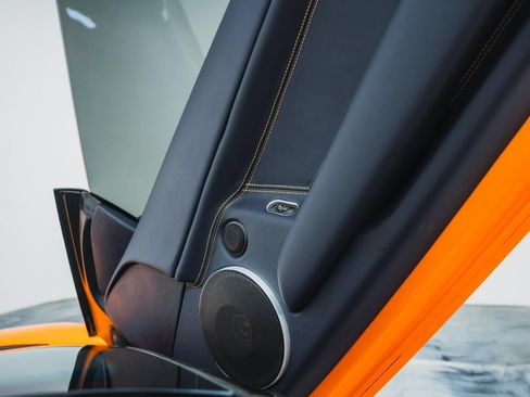 Used 2005 Lamborghini Murcielago Roadster AWD/4WD image 70