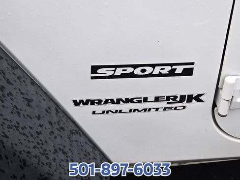 Used 2018 Jeep Wrangler Unlimited Sport S AWD/4WD image 2