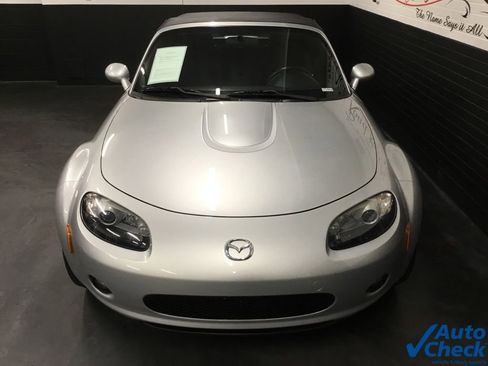Used 2006 MAZDA MX-5 Miata Touring image 15