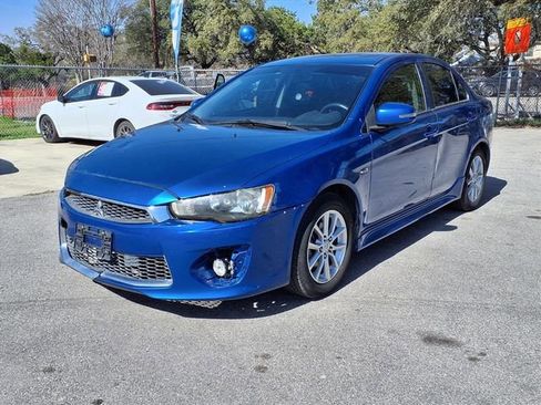 Used 2016 Mitsubishi Lancer ES image 3