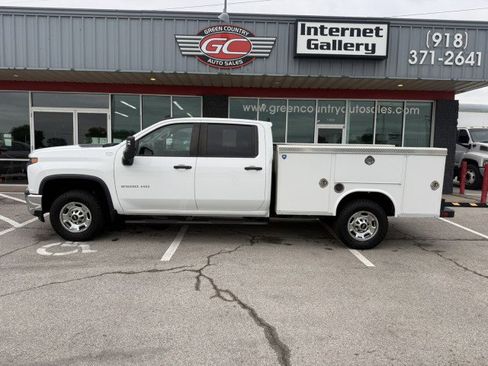 Used 2023 Chevrolet Silverado 2500 W/T w/ WT Convenience Package image 10