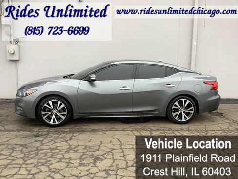 Used 2017 Nissan Maxima Platinum image 3