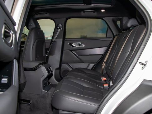 Used 2026 Land Rover Range Rover Velar Dynamic SE image 22