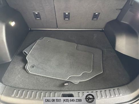 Used 2025 Chevrolet Equinox LT image 19