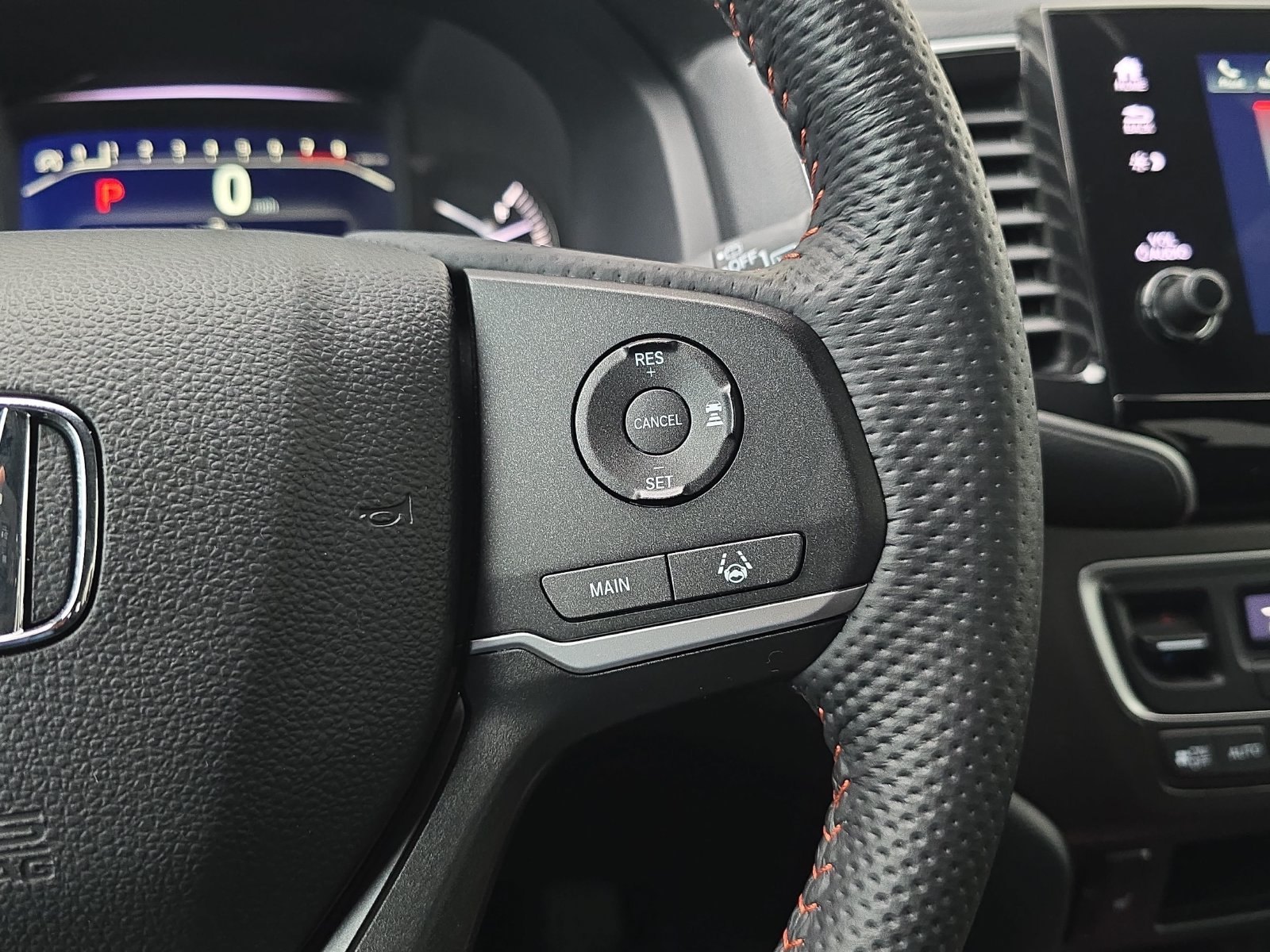 Certified 2023 Honda Passport TrailSport image 17