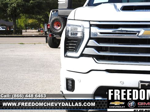 Used 2024 Chevrolet Silverado 3500 High Country w/ High Country Premium Package AWD/4WD image 45