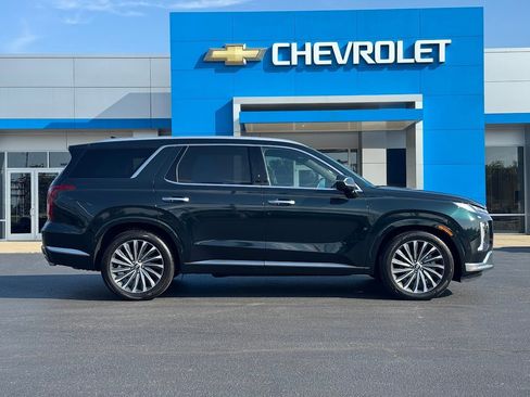 Used 2023 Hyundai Palisade Calligraphy image 4