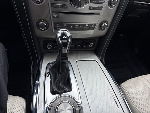 Certified 2019 INFINITI QX80 Limited image 18