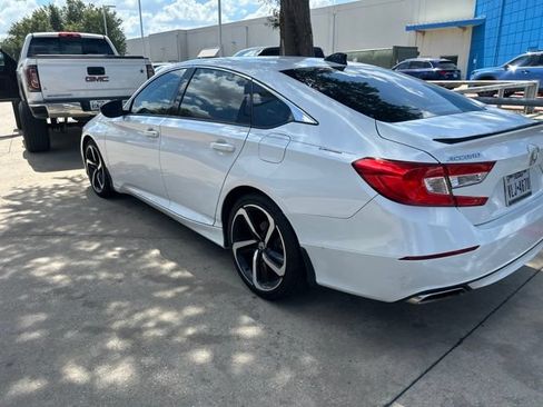 Used 2021 Honda Accord Sport image 6