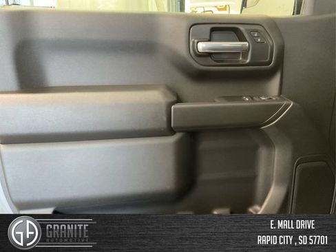 Used 2025 GMC Sierra 1500 Pro w/ Pro Value Package AWD/4WD image 18