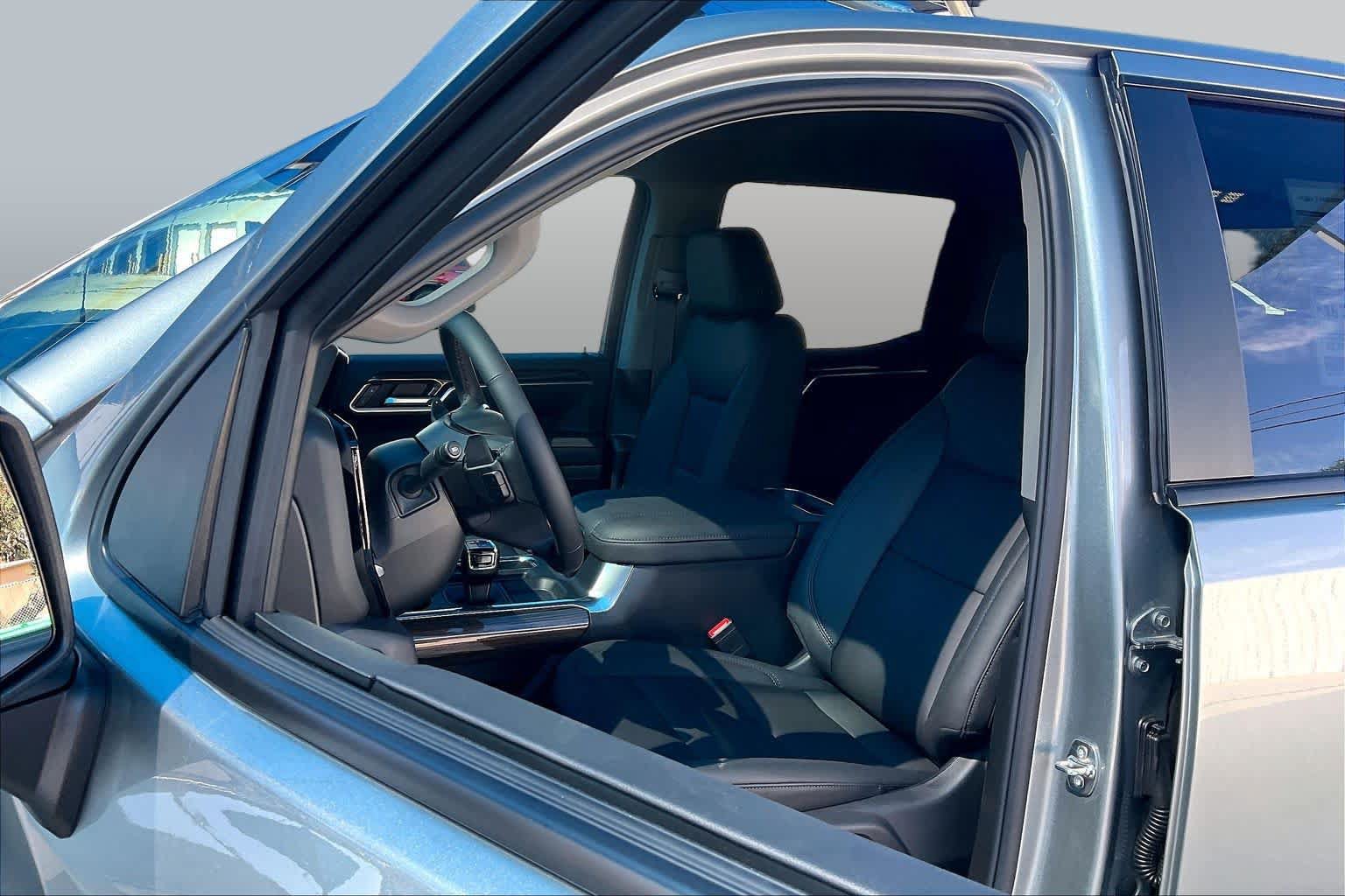 New 2026 Chevrolet Silverado 1500 RST w/ All Star Edition Plus RWD image 9
