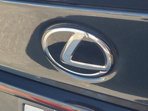 Used 2022 Lexus IS 350 F Sport image 30