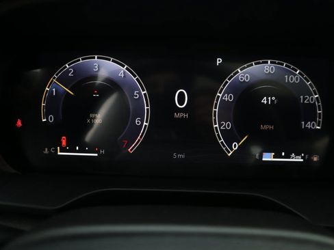 New 2025 Jeep Grand Cherokee L Limited image 4