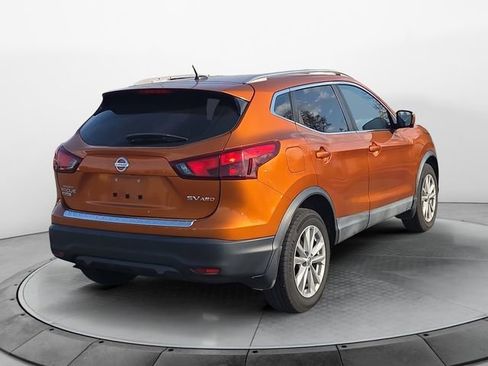 Used 2017 Nissan Rogue Sport SV w/ SV Premium Package image 5