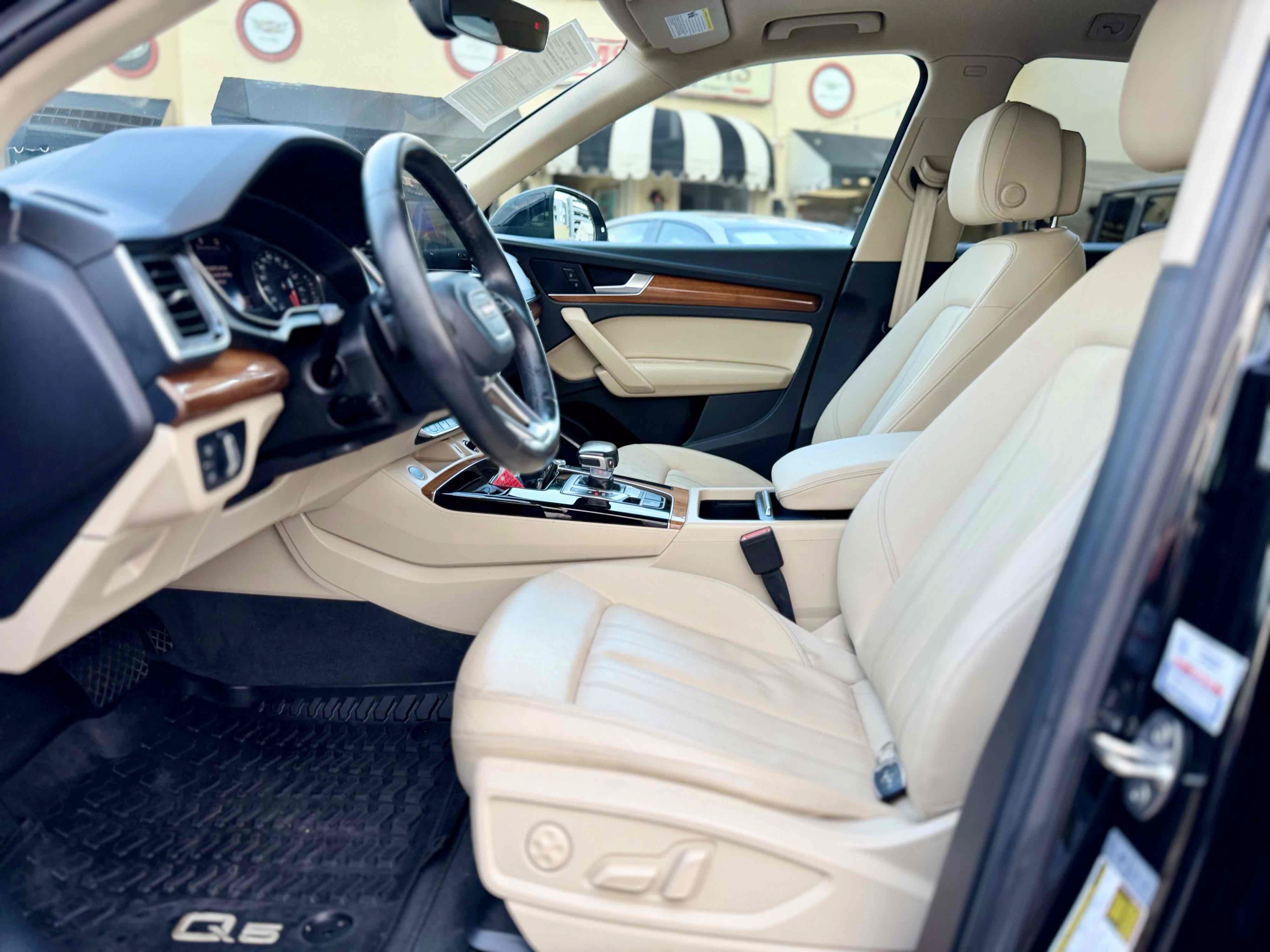 Used 2022 Audi Q5 2.0T Premium AWD/4WD image 20