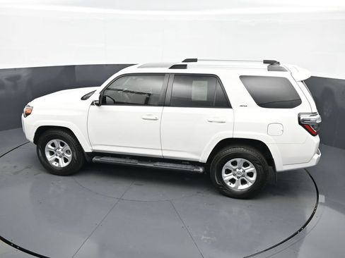 Used 2023 Toyota 4Runner SR5 Premium w/ Moonroof Package RWD image 21