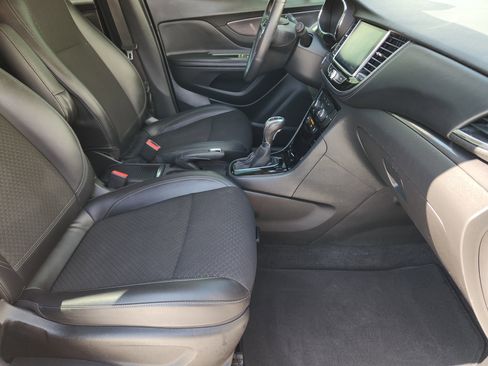Used 2018 Buick Encore Preferred FWD image 14