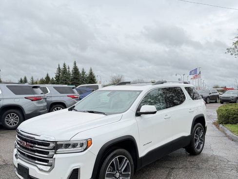 Used 2020 GMC Acadia SLT w/ Premium Package image 2
