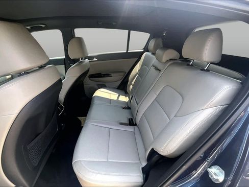 Used 2021 Kia Sportage S w/ S FWD Premium Package image 20