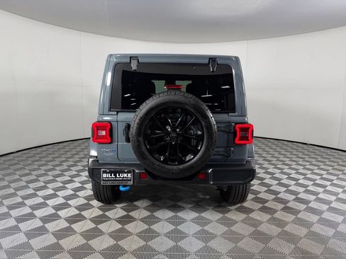 Used 2024 Jeep Wrangler Unlimited Sahara w/ Safety Group AWD/4WD image 6
