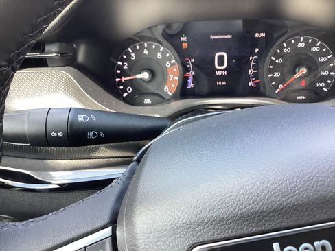 New 2026 Jeep Compass Latitude AWD/4WD image 20