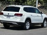 Used 2019 Volkswagen Atlas S w/ Towing Package image 3