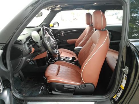 Used 2024 MINI Cooper SE FWD image 16