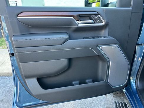 New 2026 GMC Sierra 3500 Denali w/ Denali Reserve Package image 14