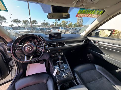 Used 2019 MAZDA CX-5 Touring FWD image 16