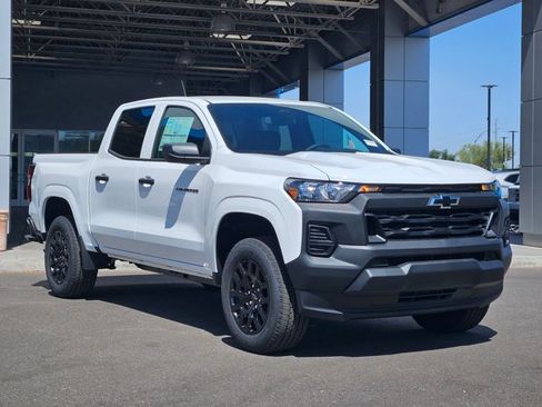New 2026 Chevrolet Colorado W/T w/ WT Custom Package RWD image 7