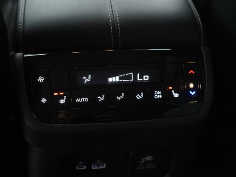 Used 2024 INFINITI QX60 Sensory image 24