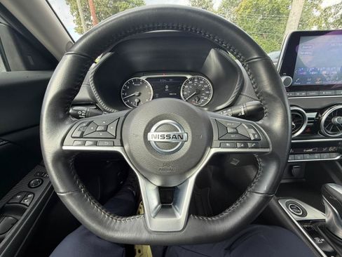 Used 2021 Nissan Sentra SV FWD image 18