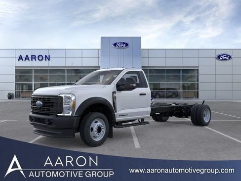 New 2026 Ford F550 4x4 Regular Cab Super Duty image 1