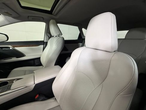 Used 2022 Lexus RX 350L FWD w/ Premium Package image 5