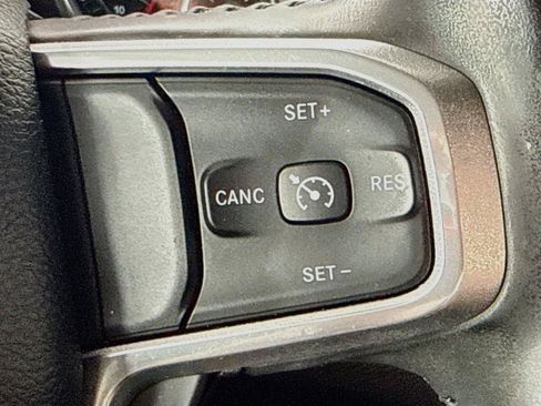 Used 2022 RAM 1500 Laramie RWD image 8