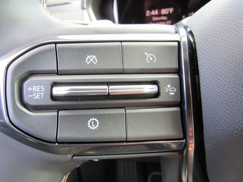 New 2026 GMC Terrain AT4 w/ Convenience Package III image 24