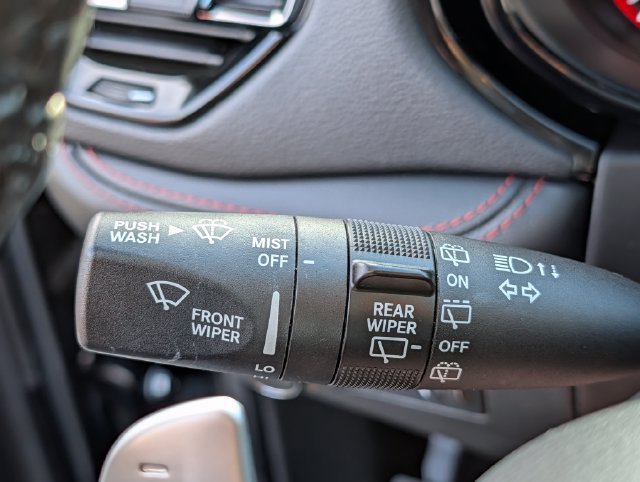 Used 2025 Dodge Durango GT AWD/4WD image 34