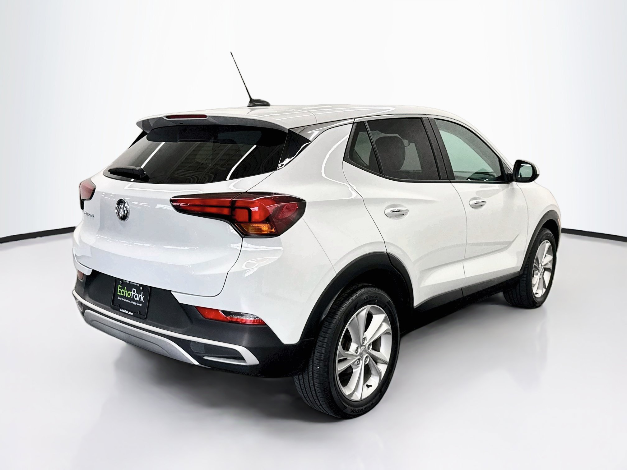 Used 2023 Buick Encore GX Preferred w/ Cold Weather Comfort Package FWD image 9