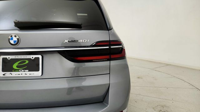 Used 2024 BMW X7 xDrive40i w/ Premium Package AWD/4WD image 28